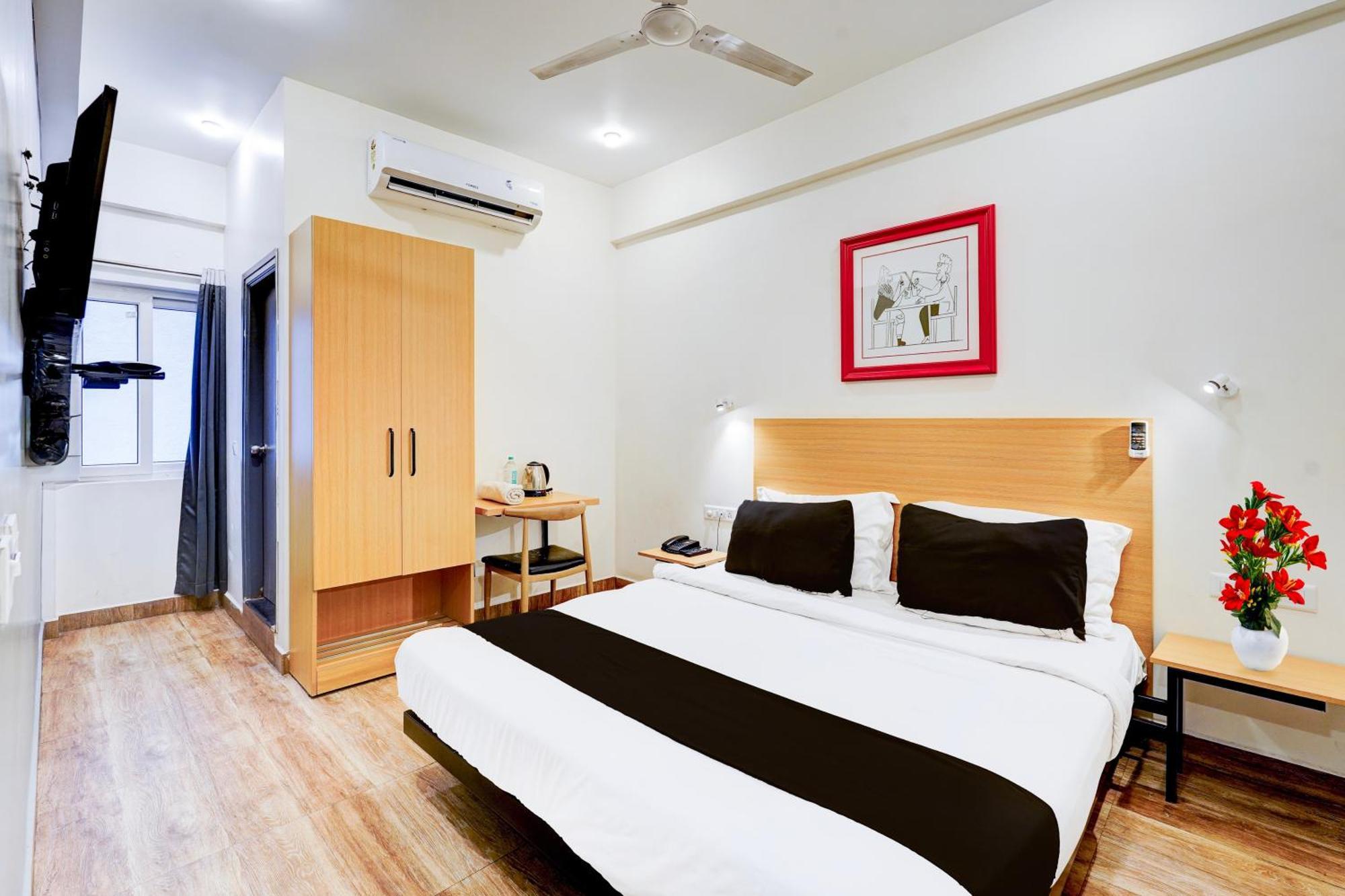 Treebo Trend De Alphabet Tirupati Hotel Bagian luar foto